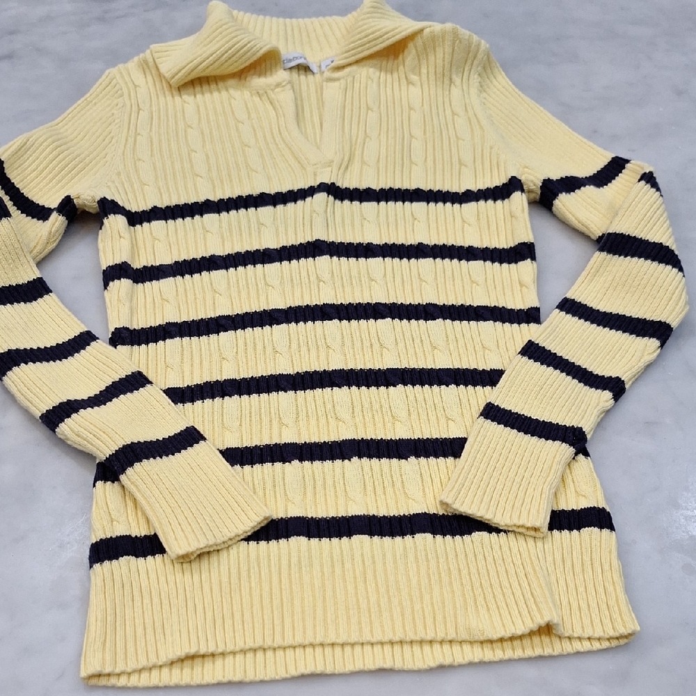$20 TOPS Liz Claiborne Yellow and Black Striped Ribbed Knit Sweater